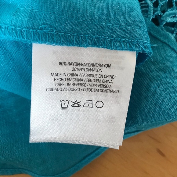 Tahari Turquoise Blouse With Sleeve Detail Size XS - Picture 8 of 9